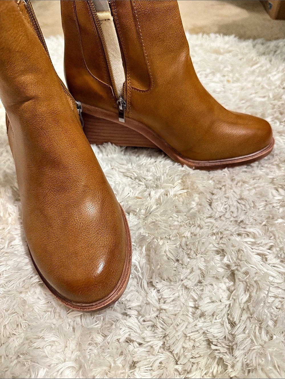 Brown Leather-Look Wedge Boots Like New - Picture 2 of 5